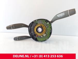 Gebruikte Licht + Raw Schakelaar Mercedes Vito (447.6) 2.2 114 CDI 16V Prijs € 151,25 Inclusief btw aangeboden door van Deijne Onderdelen Uden B.V.