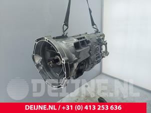 Gebruikte Versnellingsbak Volkswagen Crafter (SY) 2.0 TDI RWD Prijs € 3.025,00 Inclusief btw aangeboden door van Deijne Onderdelen Uden B.V.