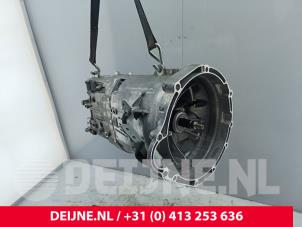 Gebruikte Versnellingsbak Volkswagen Crafter (SY) 2.0 TDI RWD Prijs € 3.025,00 Inclusief btw aangeboden door van Deijne Onderdelen Uden B.V.