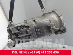 Volkswagen Crafter Getriebe O280965 foto 3