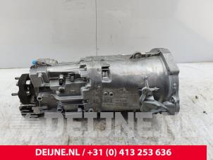 Volkswagen Crafter Gearbox O280966 photo 4