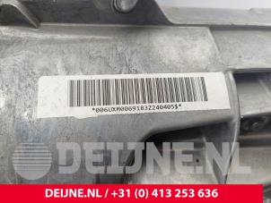Volkswagen Crafter Versnellingsbak O280967 foto 3