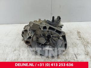 Gebruikte Versnellingsbak Volvo V40 (MV) 1.6 D2 Prijs € 907,50 Inclusief btw aangeboden door van Deijne Onderdelen Uden B.V.