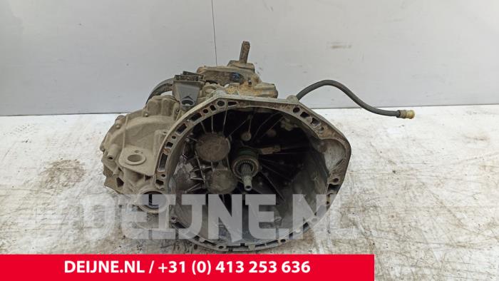 Renault Master Gearbox O281177