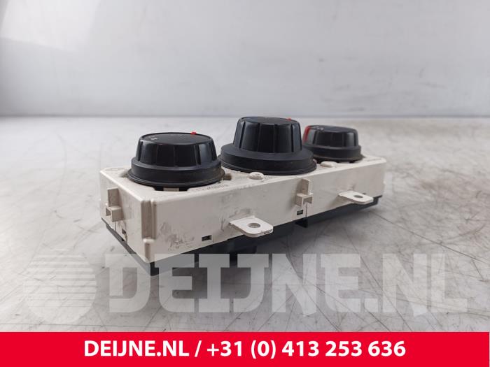 Renault Master Heizung Bedienpaneel O281213
