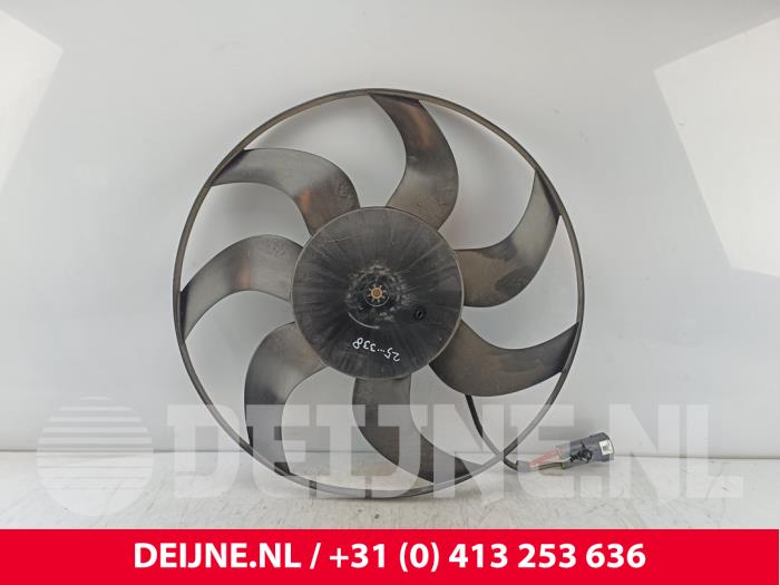 Gebruikte Viscosekoppeling koelvin Volvo XC90 II 2.0 T5 16V AWD Prijs € 175,00 Margeregeling aangeboden door van Deijne Onderdelen Uden B.V.