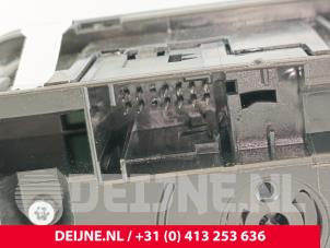 Mercedes eSprinter Licht Schakelaar O281444 foto 3