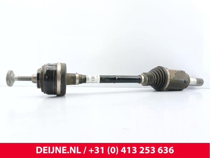 Mercedes eSprinter Aandrijfas links-achter O281390