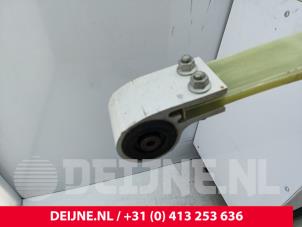 Mercedes eSprinter Bladveer achter O281402 foto 3