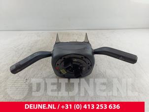 Gebruikte Combischakelaar Stuurkolom Mercedes eSprinter 3,5t (907.6/910.6) 314 Prijs € 242,00 Inclusief btw aangeboden door van Deijne Onderdelen Uden B.V.