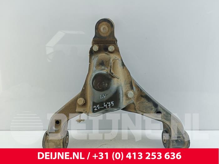 Mercedes eSprinter Querlenker unten links vorne O281410