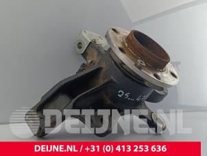 Mercedes eSprinter Achsschenkel rechts vorne O281418 foto 2