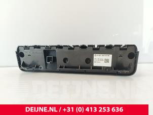 Mercedes eSprinter Kachel Bedieningspaneel O281419 foto 2