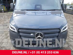 Mercedes eSprinter Motorhaube O281421 foto 3