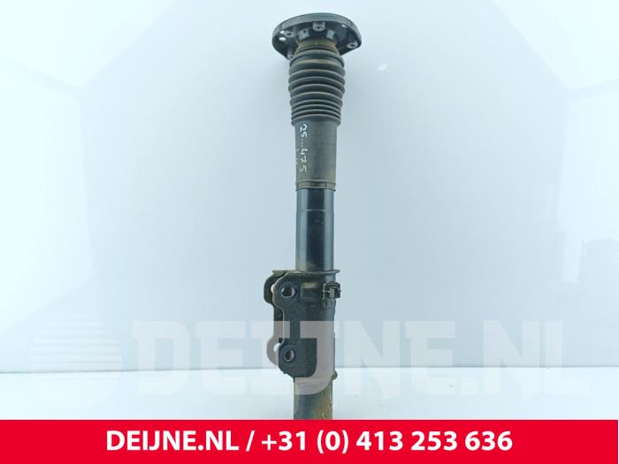 Mercedes eSprinter Stoßdämpfer links vorne O281432
