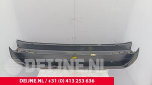 Mercedes eSprinter Treeplank achter O281439 foto 2
