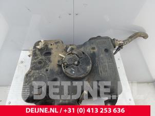 Renault Trafic Adblue Tank O281540 photo 2