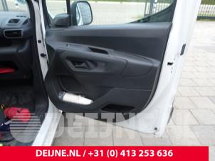 Peugeot Partner Tür 2-türig rechts O281589 foto 2