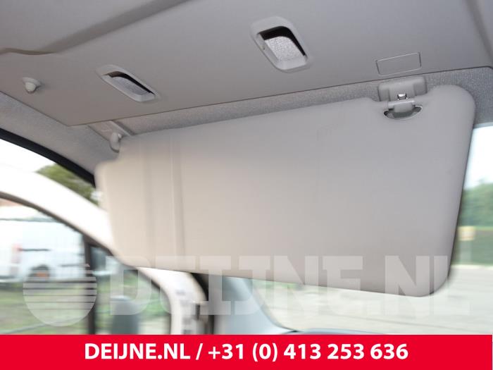 Peugeot Partner Sonnenblende O281602