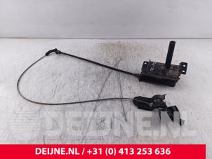 Gebruikte Hefmechniek Reservewiel Mercedes Vito (447.6) 2.2 114 CDI 16V Prijs € 96,80 Inclusief btw aangeboden door van Deijne Onderdelen Uden B.V.