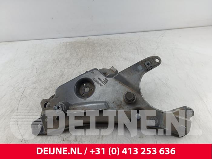 Volvo V90 Bildschirmträger vorne links O281709