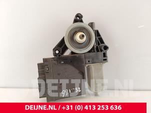 Volvo XC60 Raammotor Portier O281750 foto 2