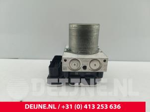 Ford Transit ABS Pomp O281763 foto 2