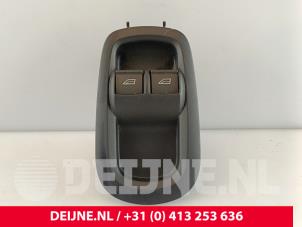 Gebruikte Ruit schakelaar elektrisch Ford Transit 2.0 TDCi 16V Eco Blue 165 RWD Prijs € 24,20 Inclusief btw aangeboden door van Deijne Onderdelen Uden B.V.