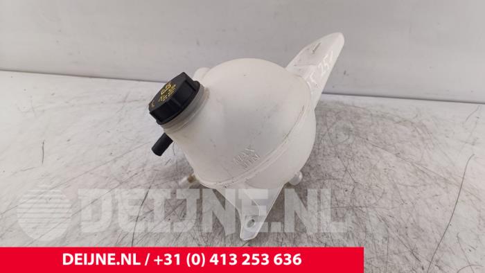 Expansievat van een Ford Transit 2.0 TDCi 16V Eco Blue 165 RWD 2024