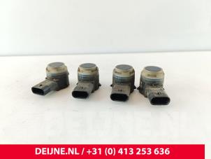 Gebruikte PDC Sensor Set Peugeot Partner (EA//EF/EN/EU) 1.5 BlueHDi 100 Prijs € 96,80 Inclusief btw aangeboden door van Deijne Onderdelen Uden B.V.