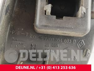 Opel Movano Electric window switch O281862 photo 3