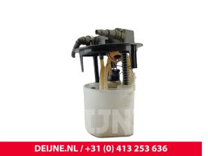 Peugeot Expert Electric fuel pump O281877 photo 2