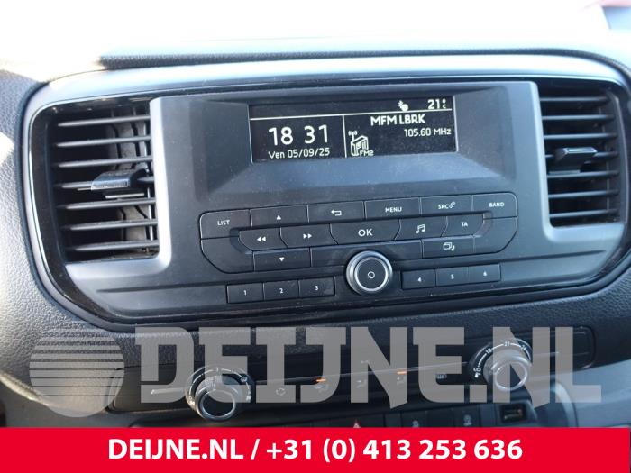Peugeot Expert Radio O281900