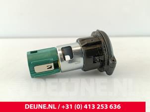 Citroen Jumper 12-Volt-Anschluss O281948 foto 2