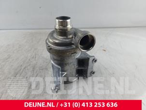 Volvo V60 Additional water pump O281962 photo 2