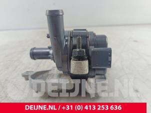 Volvo V60 Zusätzliche Wasserpumpe O281965 foto 3
