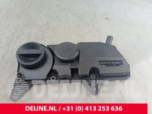 Gebruikte Kleppendeksel Volvo V60 II (ZW) 2.0 T6 16V Twin Engine Prijs € 65,00 Margeregeling aangeboden door van Deijne Onderdelen Uden B.V.