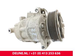 Volkswagen Crafter Air conditioning pump O282065 photo 2