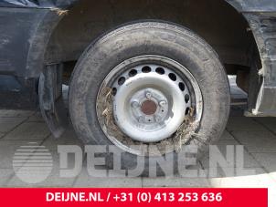 Volkswagen Crafter Velgen set O282102 foto 2
