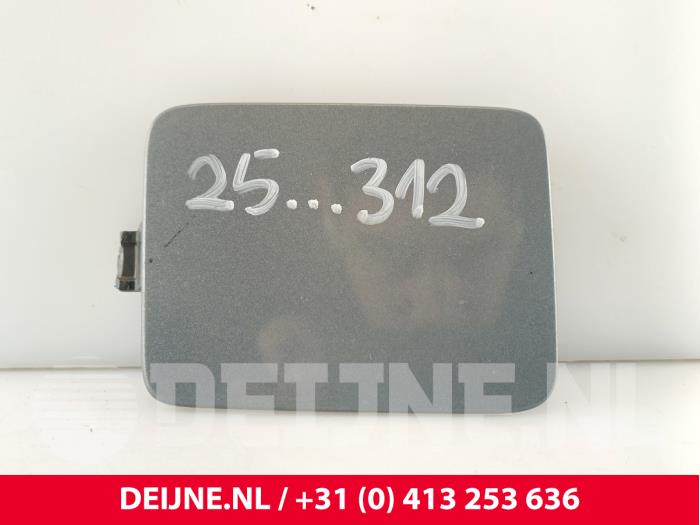 Polestar 2 Abdeckkappe Abschleppöse vorne O282135