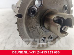 Volkswagen Transporter Camshaft O282244 photo 3