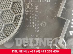 Volkswagen Transporter Speakerkap O282301 foto 3