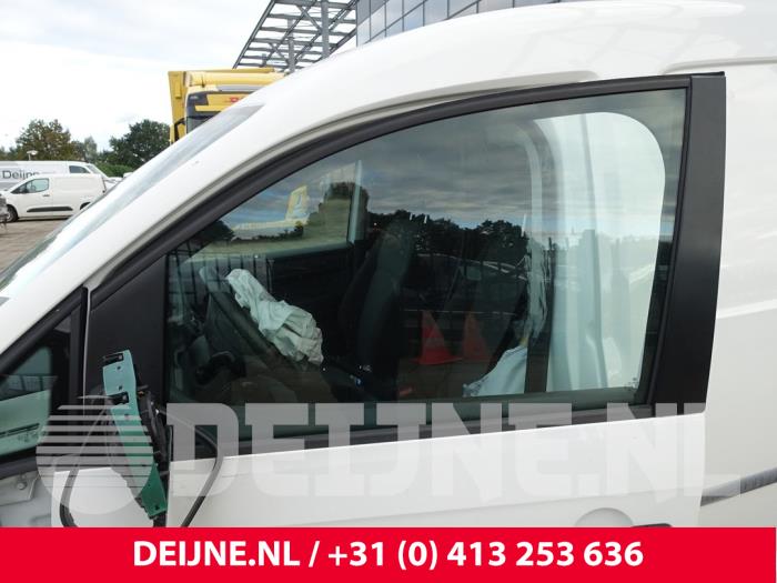 Volkswagen Caddy Door window 2-door, left O282412