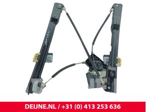 Volkswagen Caddy Window mechanism 2-door, front right O282468 photo 2