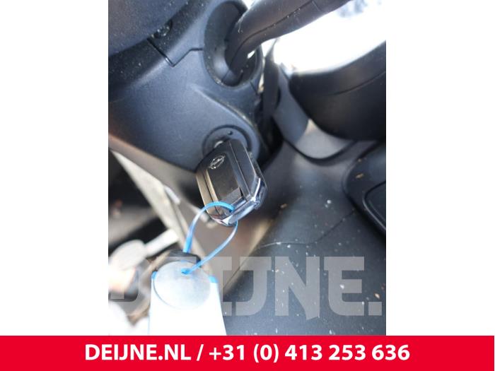 Opel Combo Zündschloss+Schlüssel O282538
