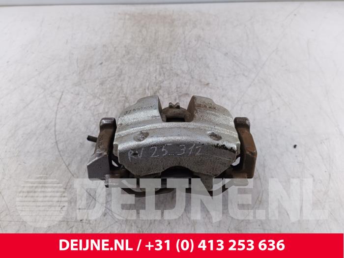 Polestar 2 Remklauw (Tang) rechts-voor O282478