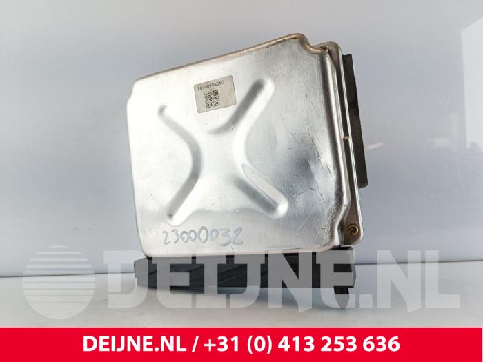 Volvo V70 Computer Motormanagement O282562