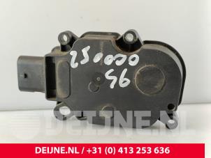 Volvo V40 Heizventil Motor O282575 foto 2