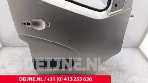 Nissan Interstar Door 2-door, right O282612 photo 2