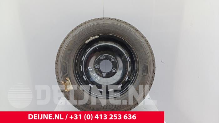 Nissan Interstar Reserverad O282617